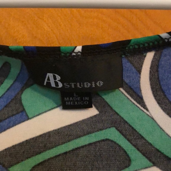 Dressy shirt - Picture 2 of 2